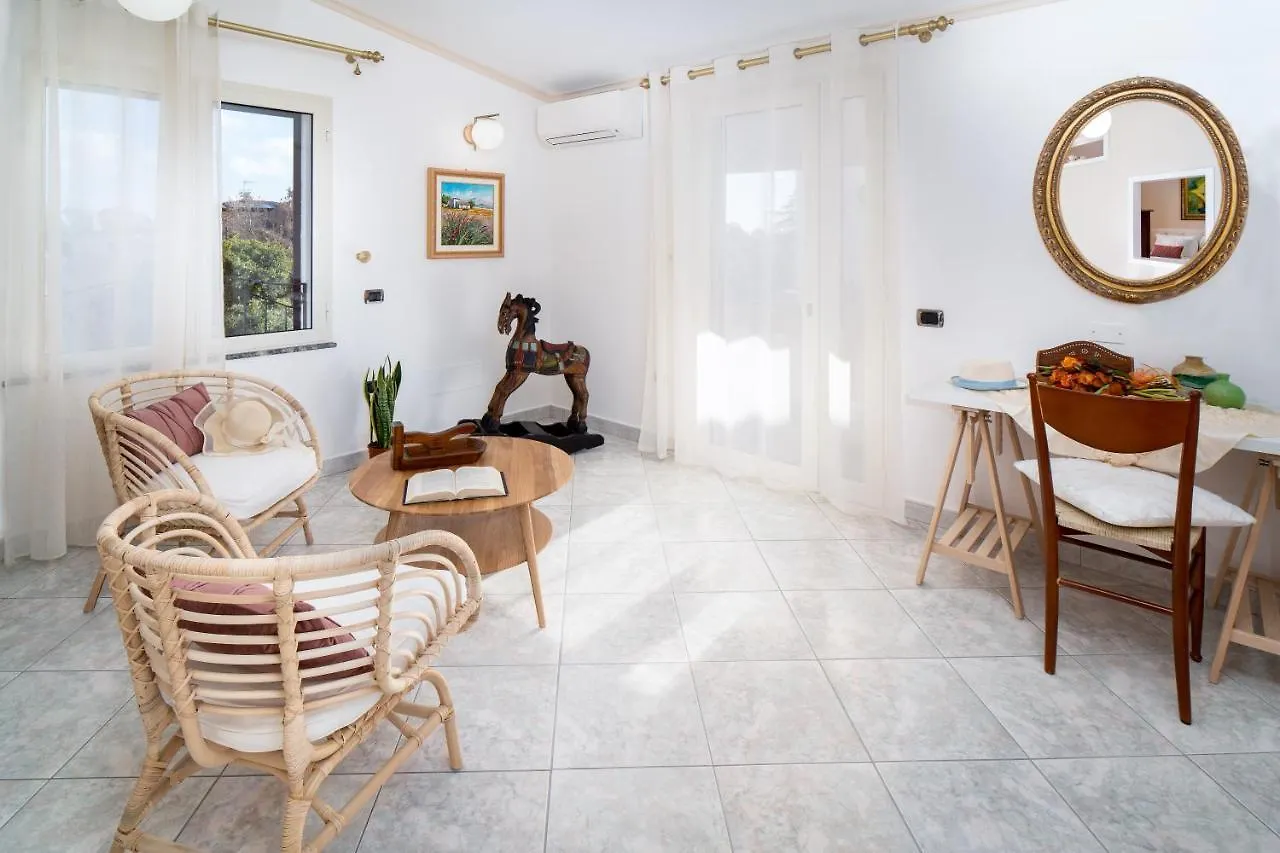 Eliana'S Apartments - Mares E Montes Orosei