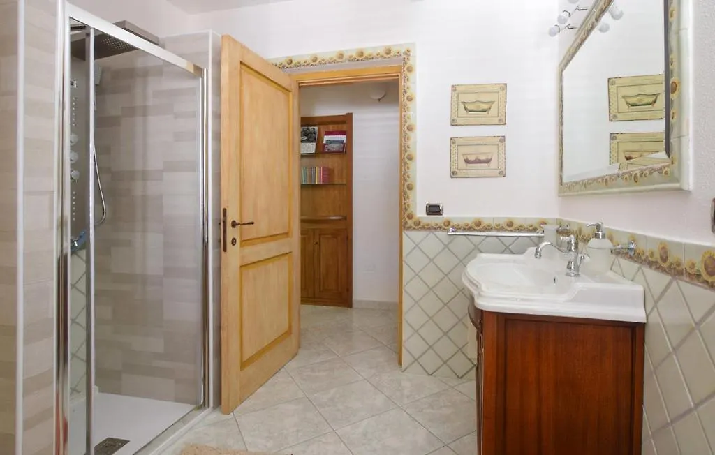 Eliana'S Apartments - Mares E Montes Orosei Italia